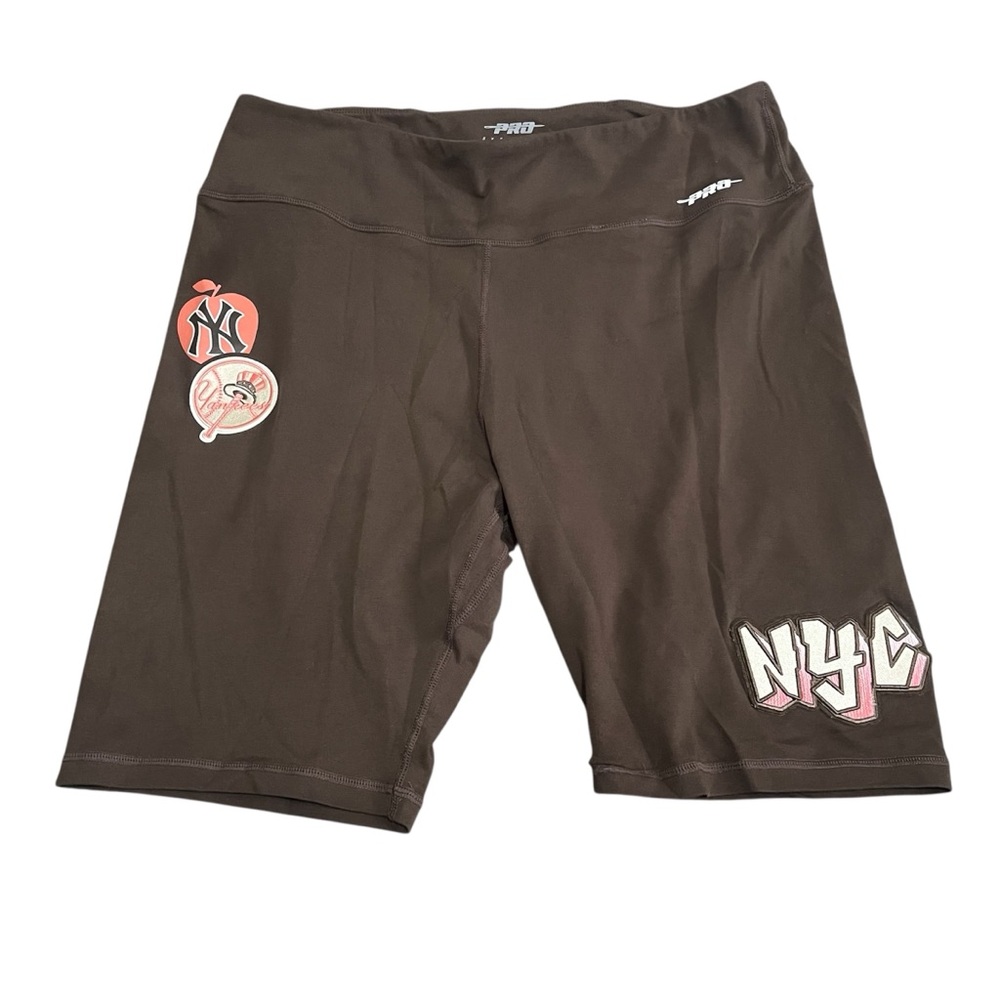 Pro Standard women’s size XL brown shorts